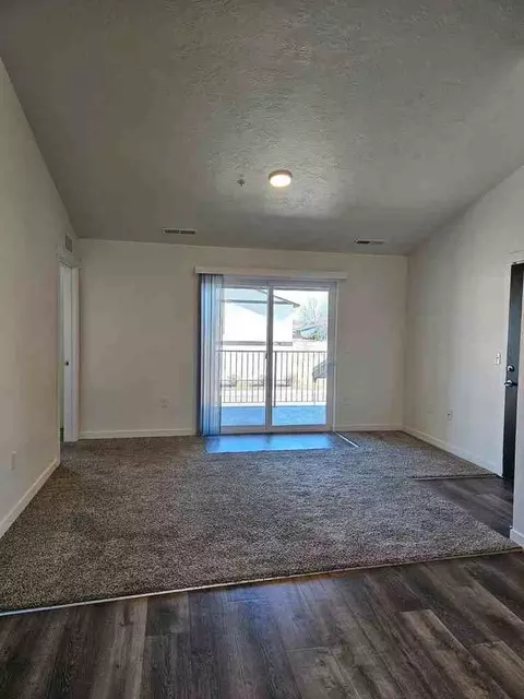 2707 Blackfoot Ln, Caldwell, ID 83605