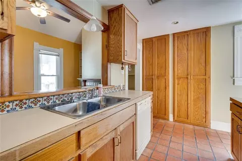 904 W 21st St, Austin, TX 78705 photo 9