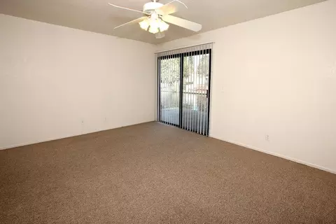 8200 Kroll Way, Bakersfield, CA 93311 photo 3