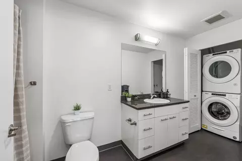 6900 E Green Lake Way N, Seattle, WA 98115 photo 31