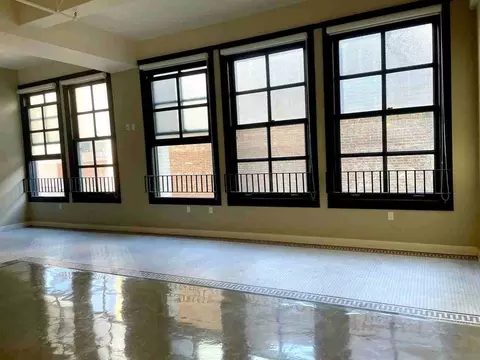 315 W 5th St, Los Angeles, CA 90013
