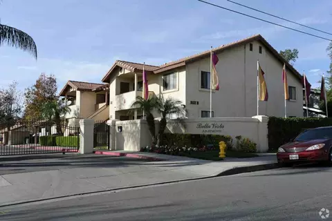 1032 N Lilac Ave, Rialto, CA 92376