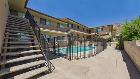 51 Esperanza Ave, Sierra Madre, CA 91024