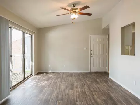 623 Barringer Ln, Webster, TX 77598 photo 23