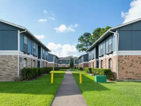 623 Barringer Ln, Webster, TX 77598 photo 24