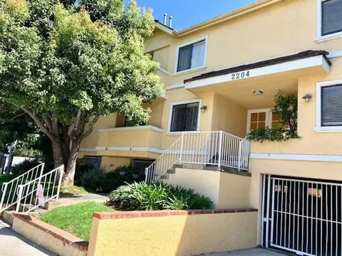2204 S Beverly Glen Blvd, Los Angeles, CA 90064
