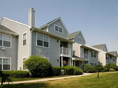 313 Avalon Cir, Smithtown, NY 11787 photo 35