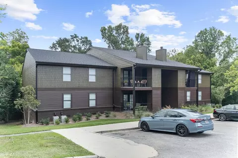 3801 Green Valley Dr, Birmingham, AL 35243