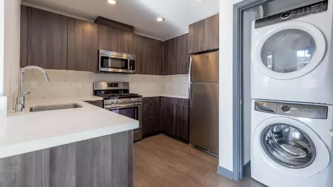 222 S Main St, Los Angeles, CA 90012 photo 18