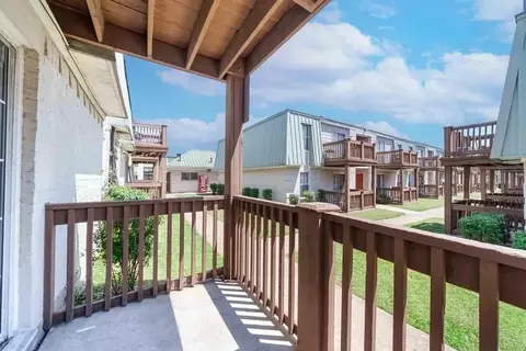 6520 Red Sierra Dr, Fort Worth, TX 76112 photo 19