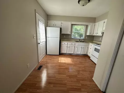 406 E Main St, Glasford, IL 61533 photo 11