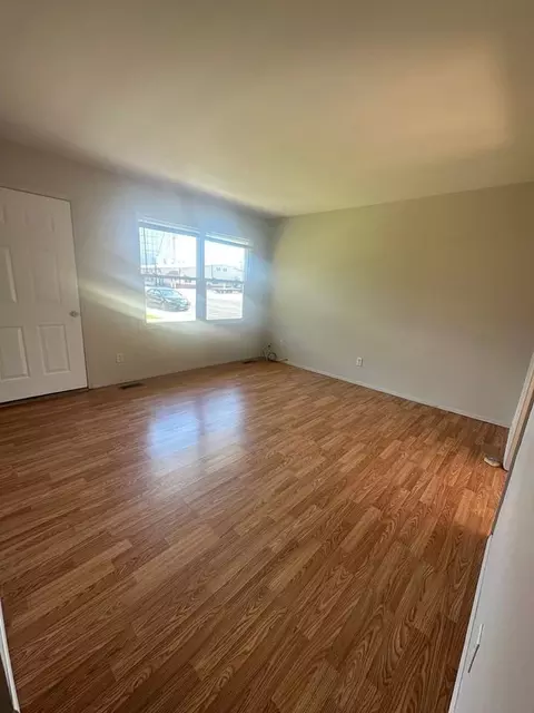 406 E Main St, Glasford, IL 61533 photo 6