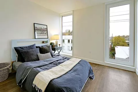526 19th Ave E, Seattle, WA 98112 photo 6