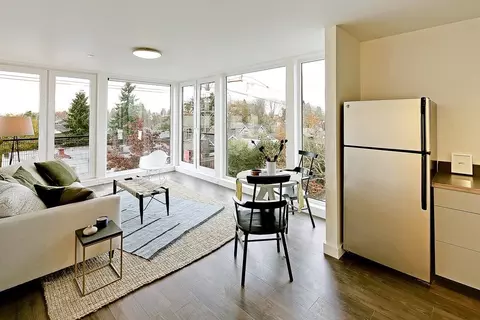 526 19th Ave E, Seattle, WA 98112 photo 5