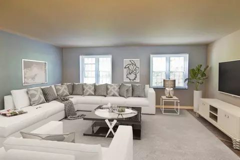 100 Hilands Pl, Pittsburgh, PA 15237
