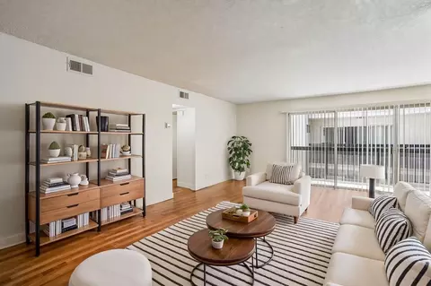 846 4th St, Santa Monica, CA 90403