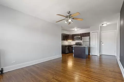 7736 N Ashland Ave, Chicago, IL 60626 photo 5