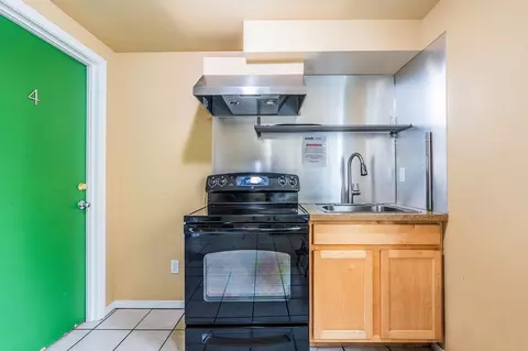4309 7th Ave NE, Seattle, WA 98105 photo 4