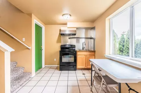 4309 7th Ave NE, Seattle, WA 98105 photo 3