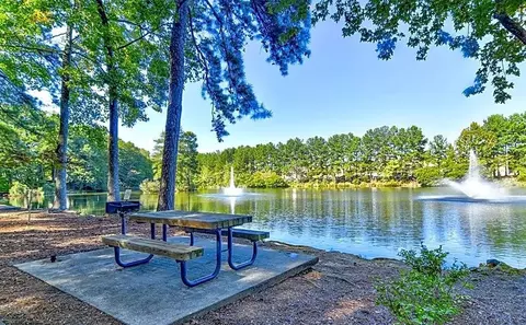 200 Summit Lake Dr, Stone Mountain, GA 30083 photo 15