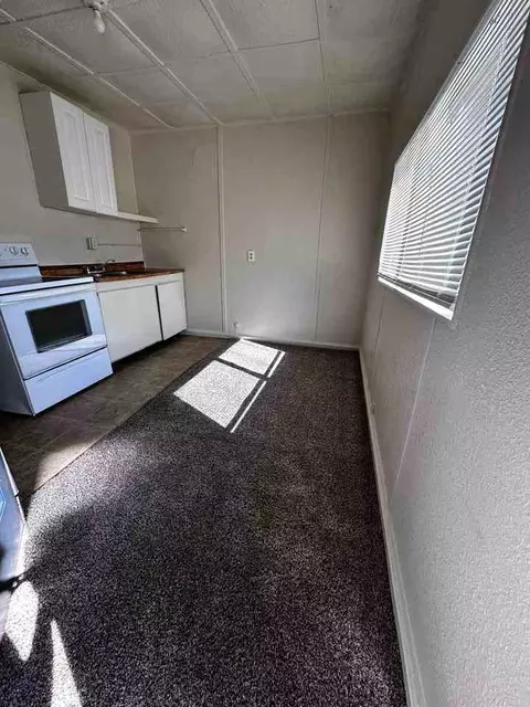 4070 Railroad Ave, Redding, CA 96001 photo 8