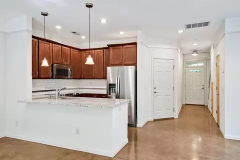 Fenway Ln, Wilmington, NC 28403