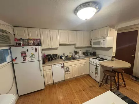 234 Langdon St, Madison, WI 53703