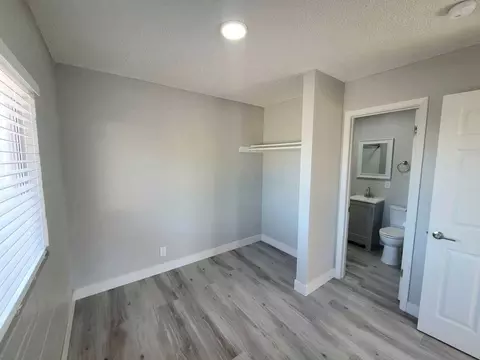 110 E Bonanza Rd, Las Vegas, NV 89101