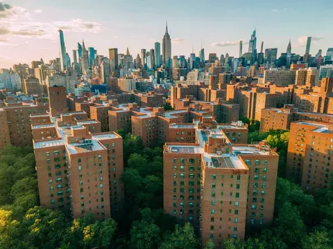 409 E 14th St, New York, NY 10009
