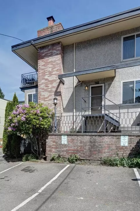 11701 Greenwood Ave N, Seattle, WA 98133