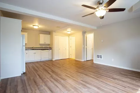 5025 S Corbett Ave, Portland, OR 97239