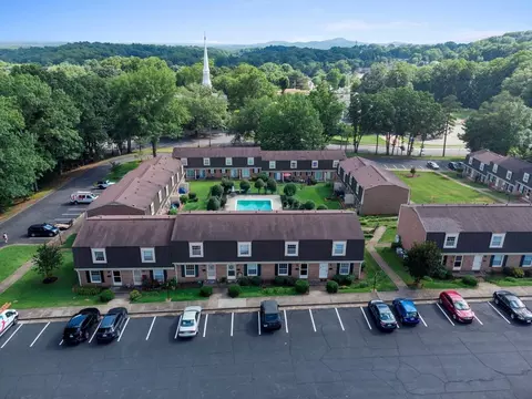 1807 E Church Street Ext, Martinsville, VA 24112