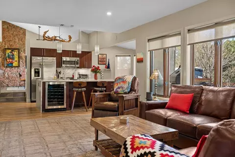 77 Wild Horse Mesa Dr, Sedona, AZ 86351