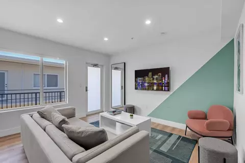 1313 15th St, Miami Beach, FL 33139