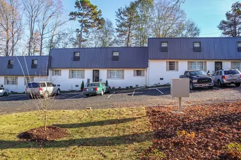 100 Burdine Rd, Greenville, SC 29617