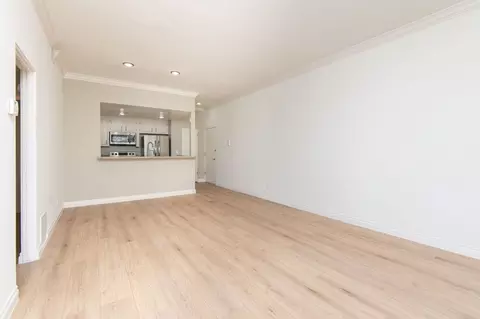 11757 Kiowa Ave, Los Angeles, CA 90049