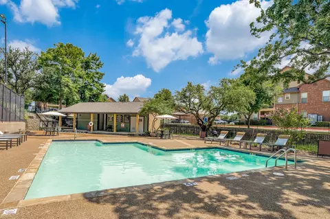 1000 W Yellowjacket Ln, Rockwall, TX 75087 photo 3