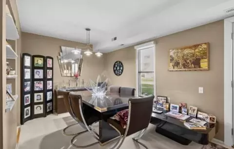 30535 W 14 Mile Rd, Farmington Hills, MI 48334