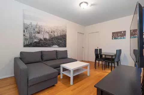200 E 11th St, New York, NY 10003