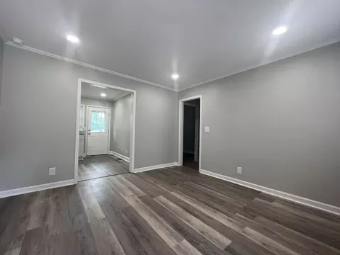 1300 S Main St, Mount Holly, NC 28120