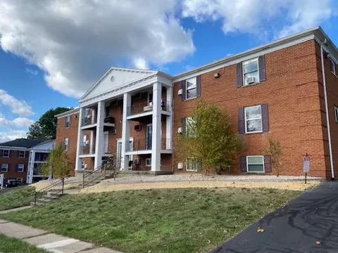 894 Mohawk Trl, Milford, OH 45150