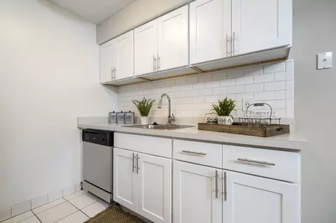 2167 Medford Rd, Ann Arbor, MI 48104 photo 6