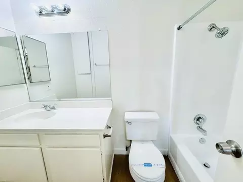6952 Westpark Pl, Westminster, CA 92683