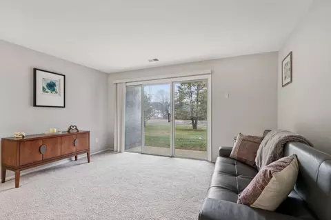 701 Royal Oaks Ct, Monmouth Junction, NJ 08852 photo 21