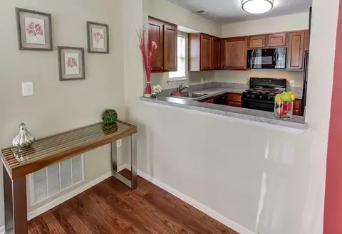 701 Royal Oaks Ct, Monmouth Junction, NJ 08852 photo 35