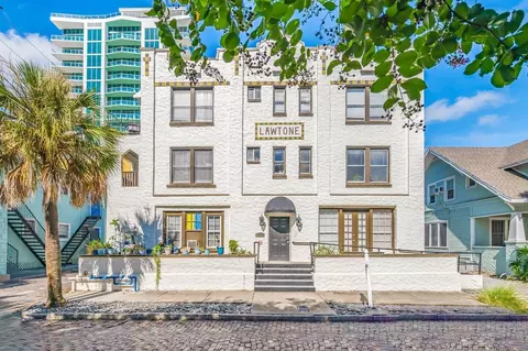 324 Grove St N, Saint Petersburg, FL 33701