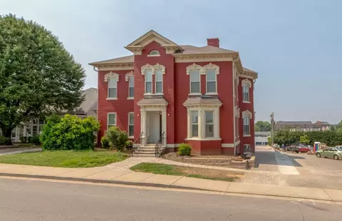 305 Main St, Clarksville, TN 37040