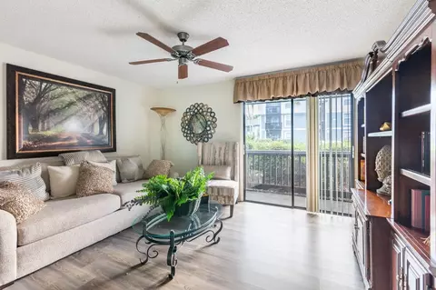 3404 Magenta Way, Bloomingdale, FL 33511 photo 32
