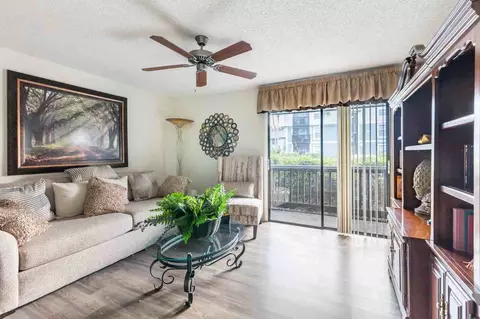 3404 Magenta Way, Bloomingdale, FL 33511 photo 64
