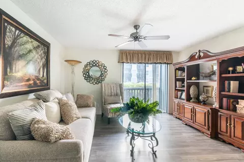 3404 Magenta Way, Bloomingdale, FL 33511 photo 33
